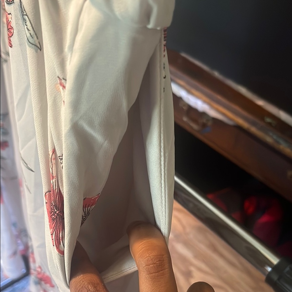 Torrid size 4 Maxi Chiffon Cowl Neck Pleated Dress Light Blue with Pink Flowers - Picture 9 of 9